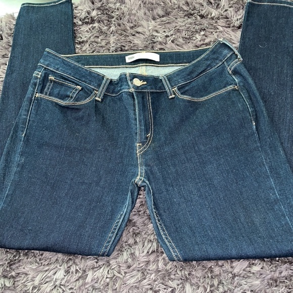 Levi's® 711 Mid Rise Skinny Jeans size 32X30.  New without tags.  Excellent con. - Picture 6 of 11
